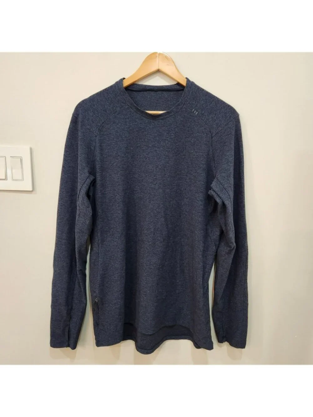 Lululemon Surge Warm Long Sleeve Shirt Dark Gray Running Hiking Thermal Mens L - Picture 2 of 11